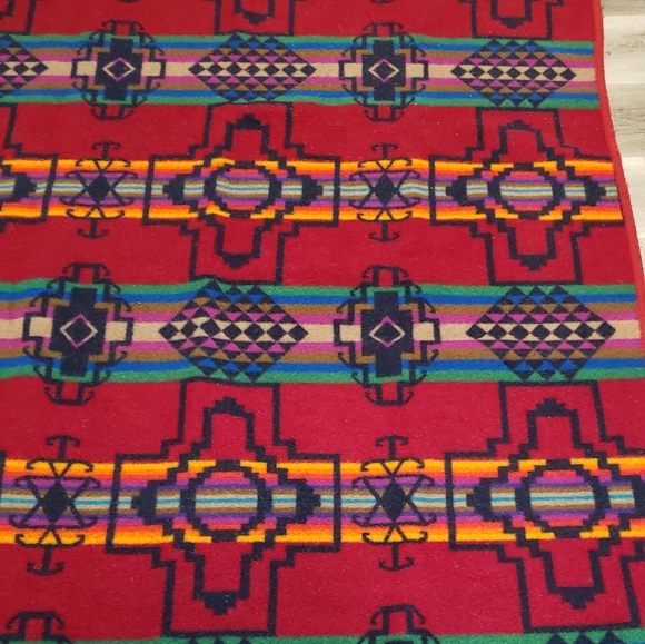 Pendleton Beaver State Blanket - Picture 10 of 10